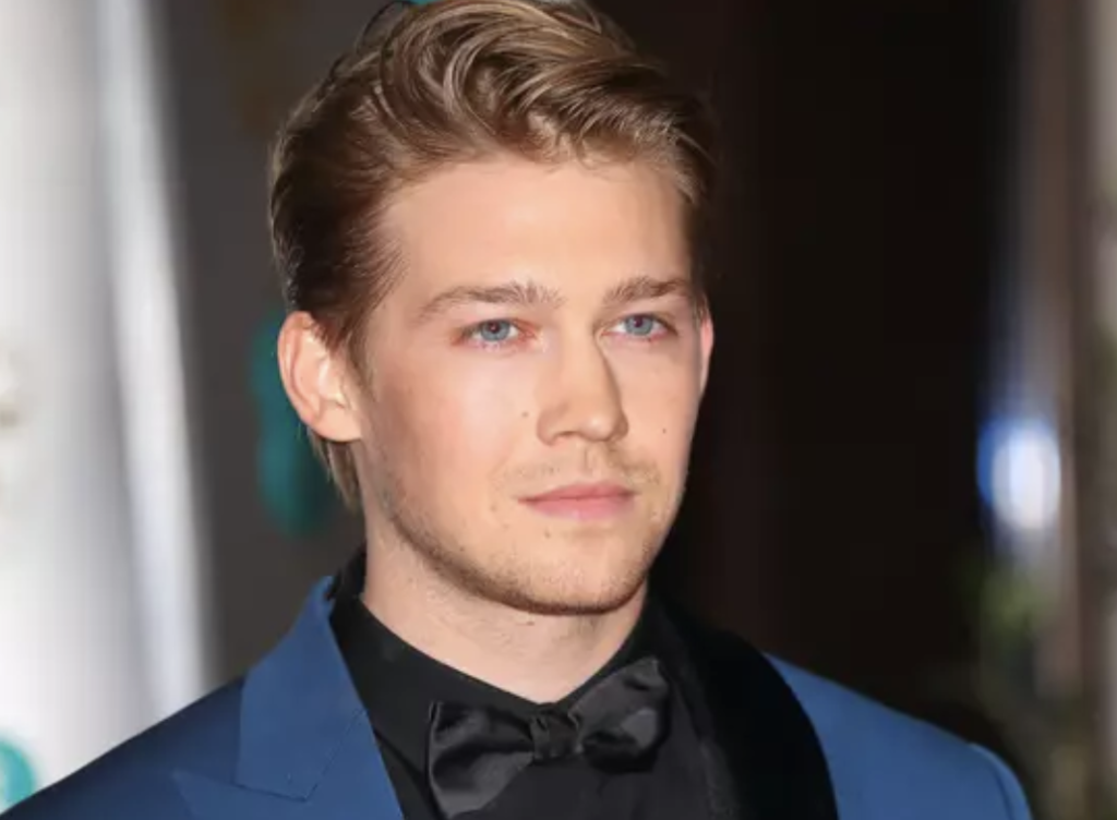 Joe Alwyn Net Worth